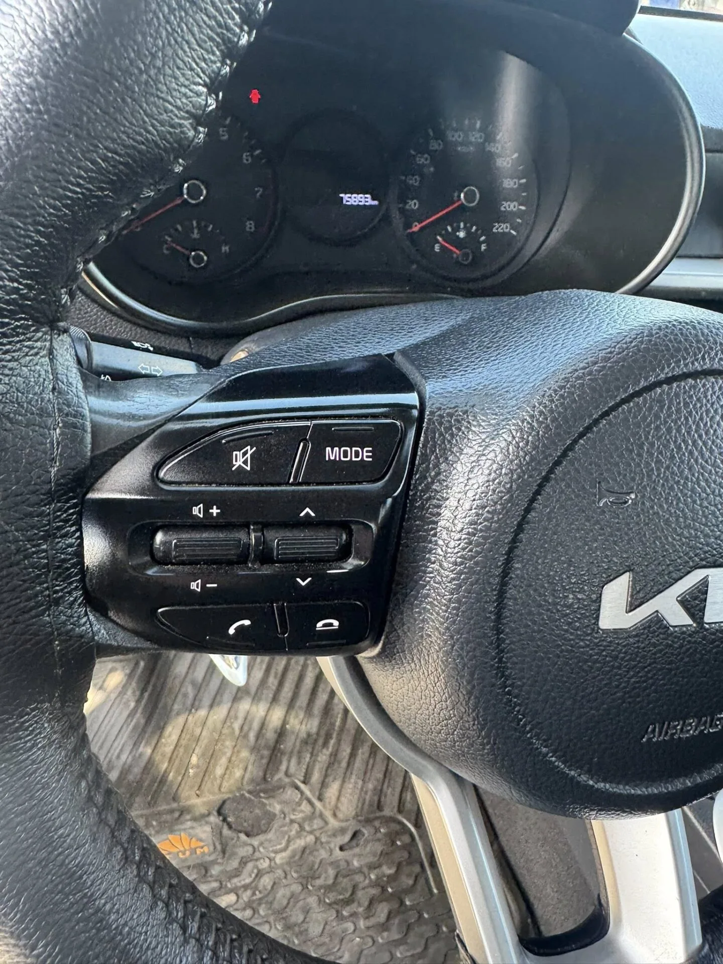 KIA MORNING MPI 1.2	2023 GASOLINA MECANICA