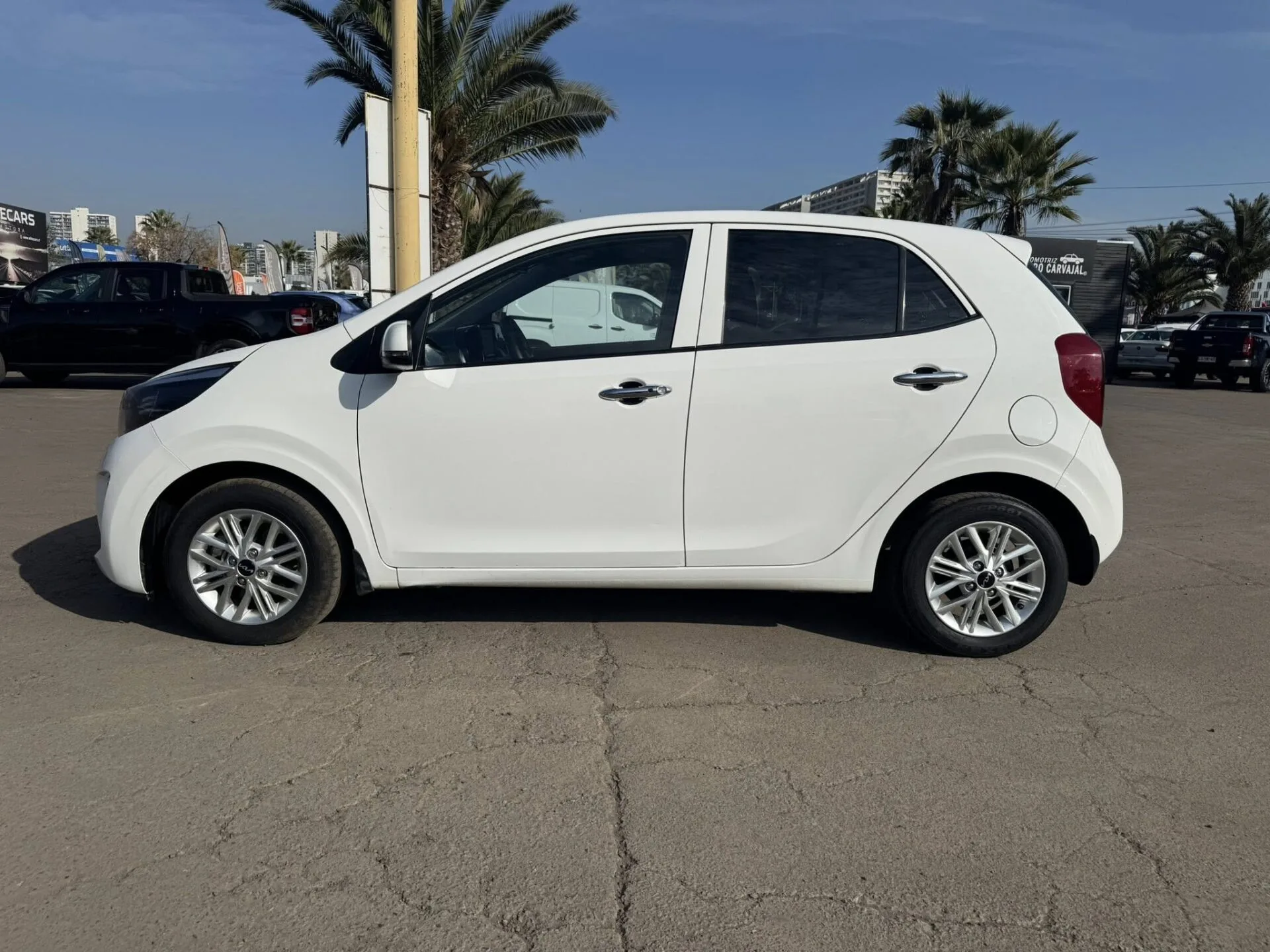 KIA MORNING MPI 1.2	2023 GASOLINA MECANICA