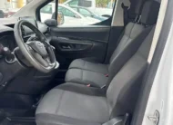 Opel Combo 2023 – Diesel, Mecánico, 45.000 km