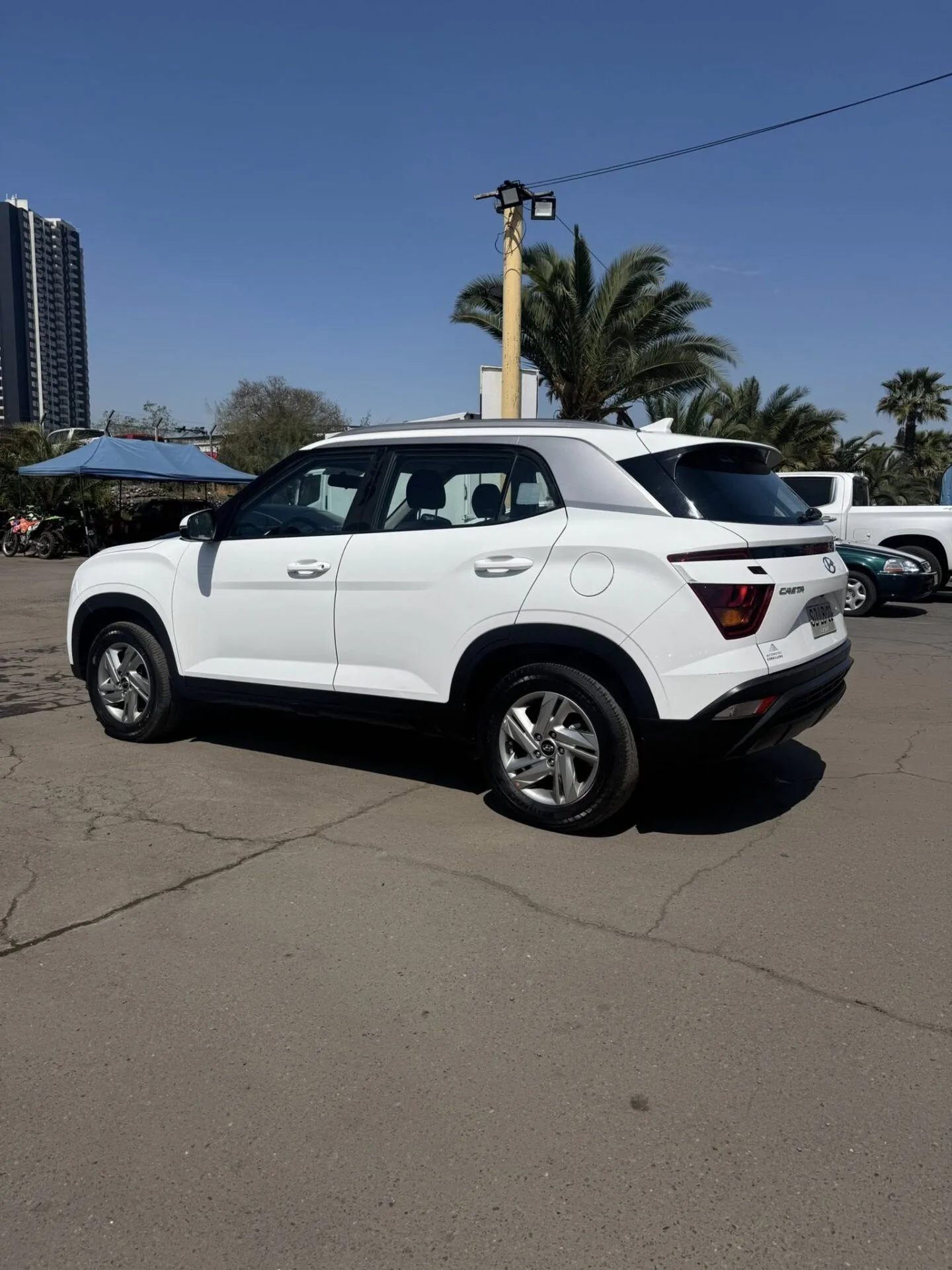 Hyundai Creta 1.5 CVT Plus 2023 en Venta – SUV Automático Bencina 25.450 km