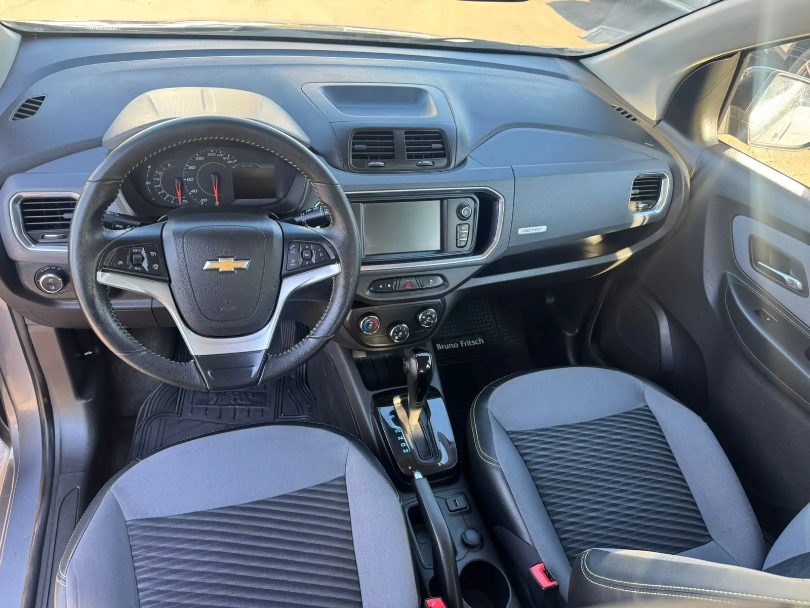 Chevrolet Spin Activ 7P 1.8 AT 2022 – Gasolina Automático – 71.000 km