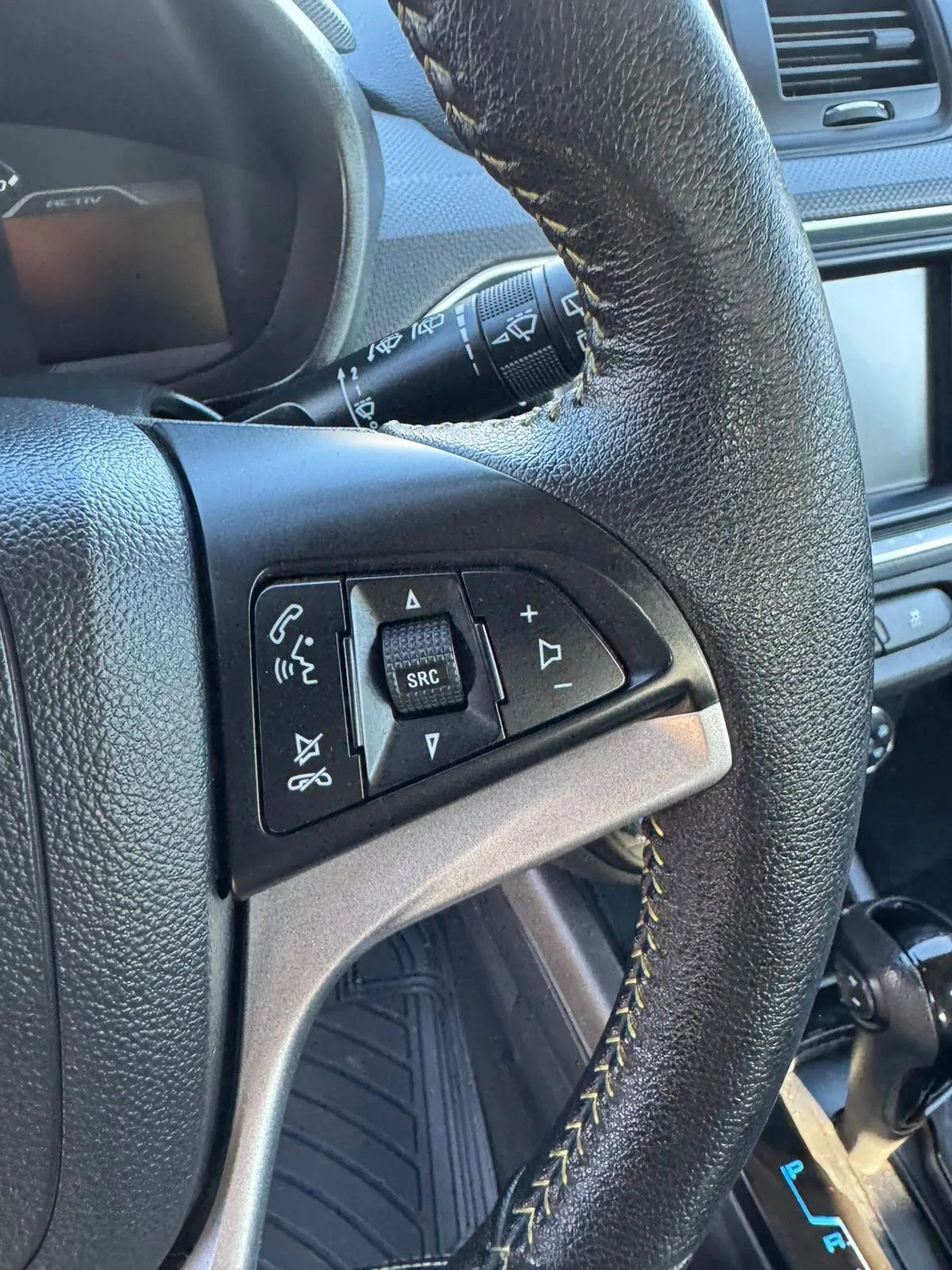 Chevrolet Spin Activ 7P 1.8 AT 2022 – Gasolina Automático – 71.000 km